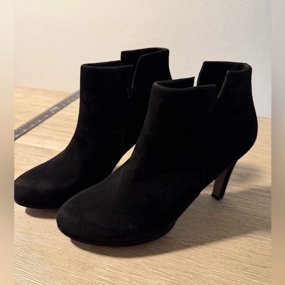 Paul Green Black Suede Ankle Boots with Slim Heel